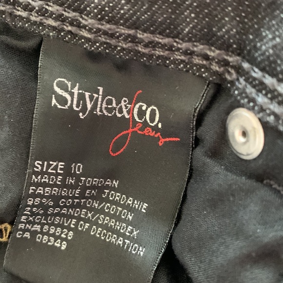 NWOT Style and Company jeans. Excellent condition no flaws. Tummy control. - Picture 6 of 6